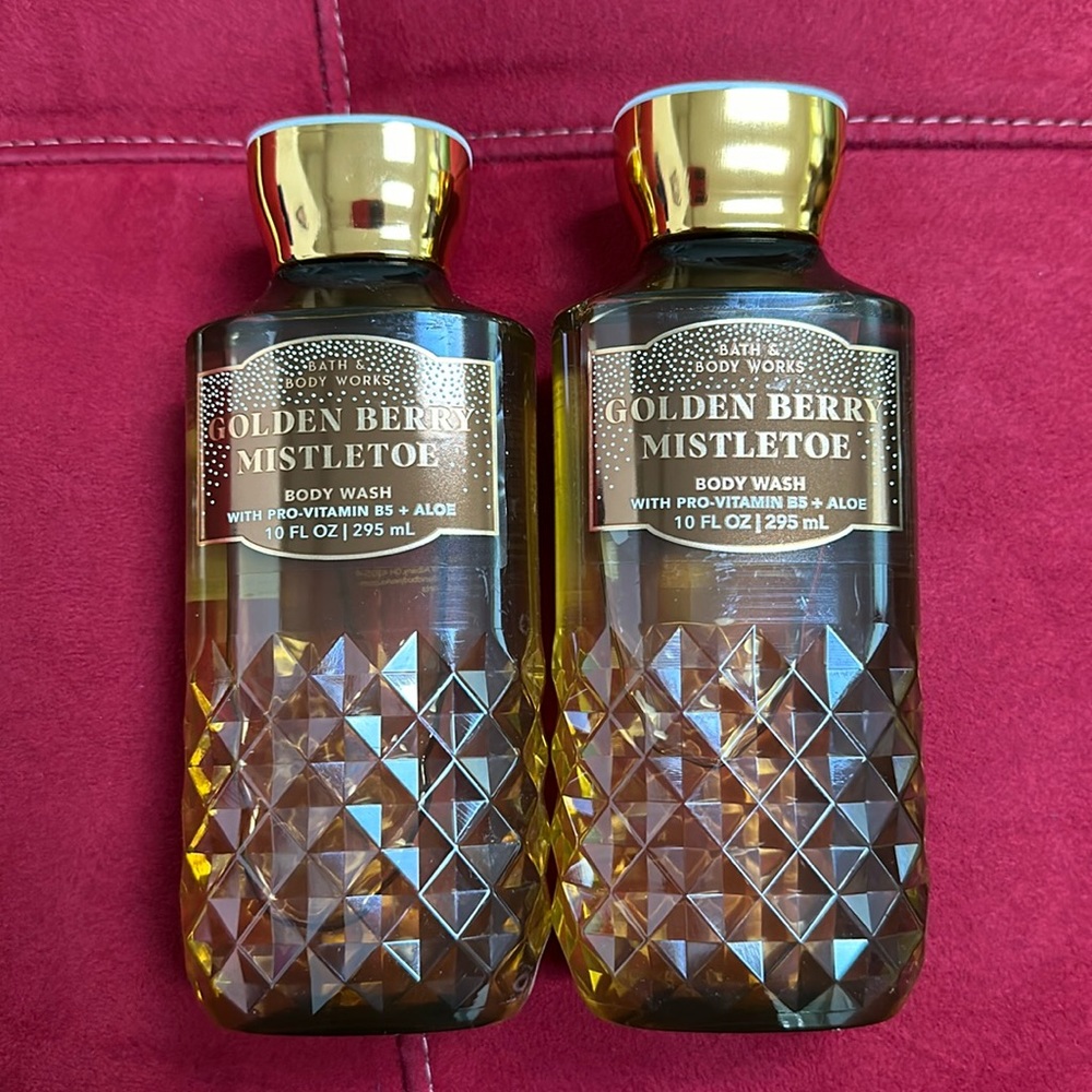 BBW 2pc BODY Wash Golden Berry Mistletoe